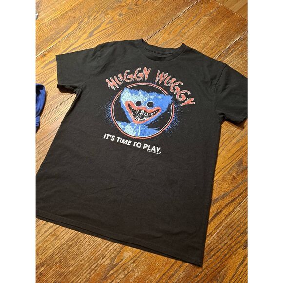 MOB Entertainment Men’s Large Huggy Wuggy Tee Black Red White Distressed - Picture 1 of 3